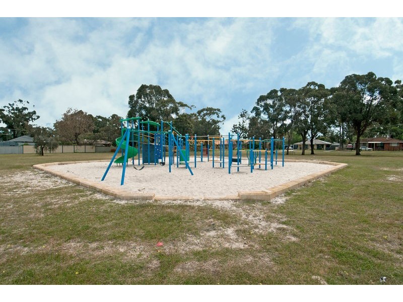 11 Longo Avenue, Pinjarra WA 6208