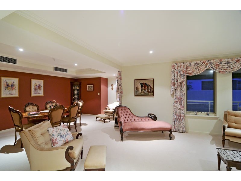 5 Finistere Island Retreat, Halls Head WA 6210