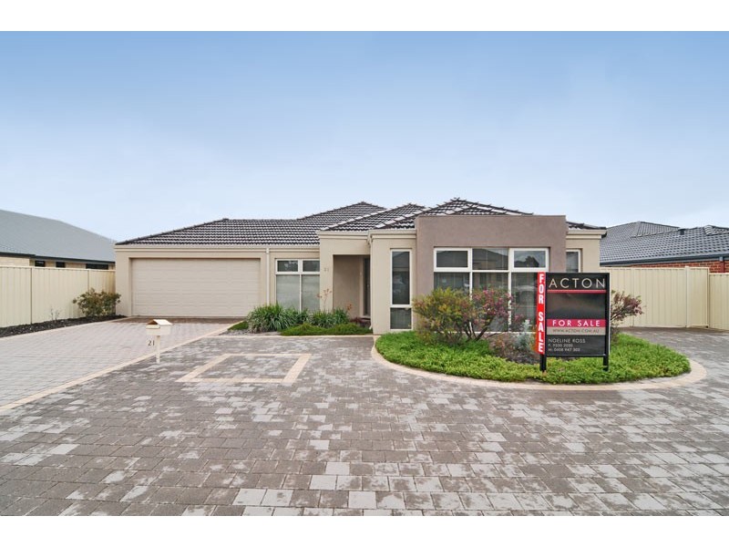 21 Wells Road, Pinjarra WA 6208