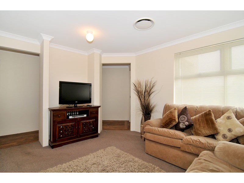 21 Wells Road, Pinjarra WA 6208