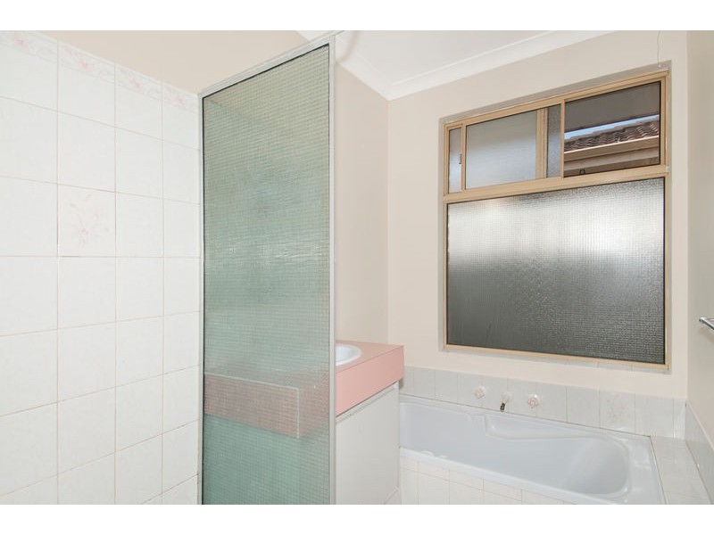 23 Saskatchewan Way, Greenfields WA 6210