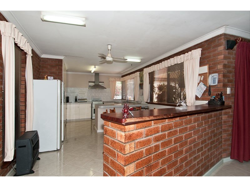 35 Wanjeep Street, Coodanup WA 6210