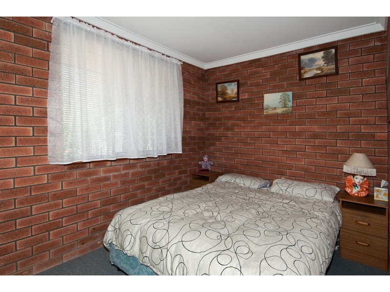 35 Wanjeep Street, Coodanup WA 6210