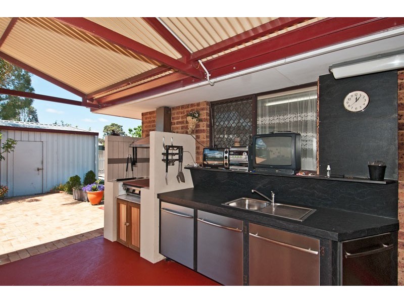 35 Wanjeep Street, Coodanup WA 6210