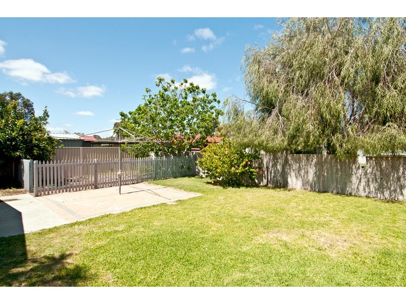 35 Wanjeep Street, Coodanup WA 6210