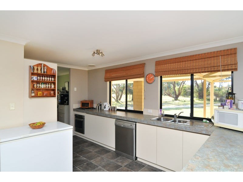 60 Lymon Road, Stake Hill WA 6210