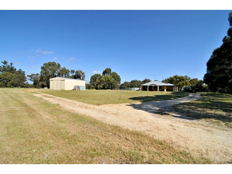 60 Lymon Road, Stake Hill WA 6210