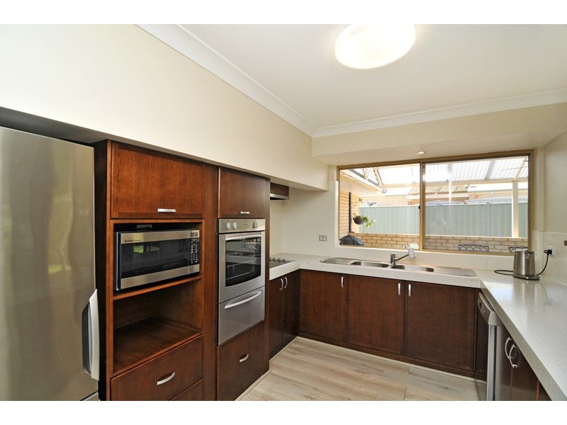 118 Leslie Street, Dudley Park WA 6210