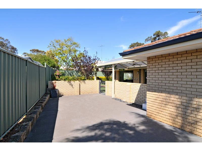 118 Leslie Street, Dudley Park WA 6210