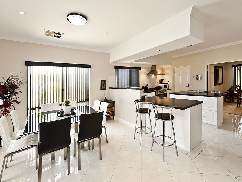 16 Granby Road, Secret Harbour WA 6173