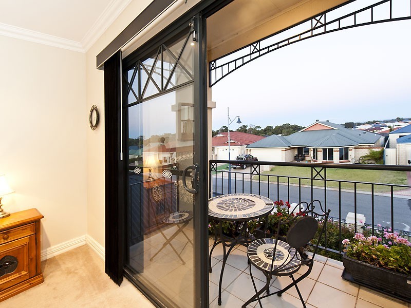 16 Granby Road, Secret Harbour WA 6173