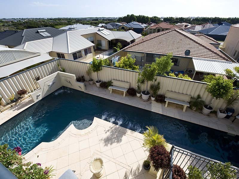 16 Granby Road, Secret Harbour WA 6173