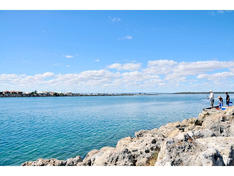 1 Kambalda Street, Dawesville WA 6211