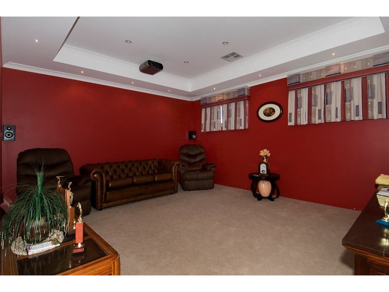 1 Kambalda Street, Dawesville WA 6211