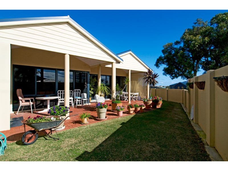 1 Kambalda Street, Dawesville WA 6211