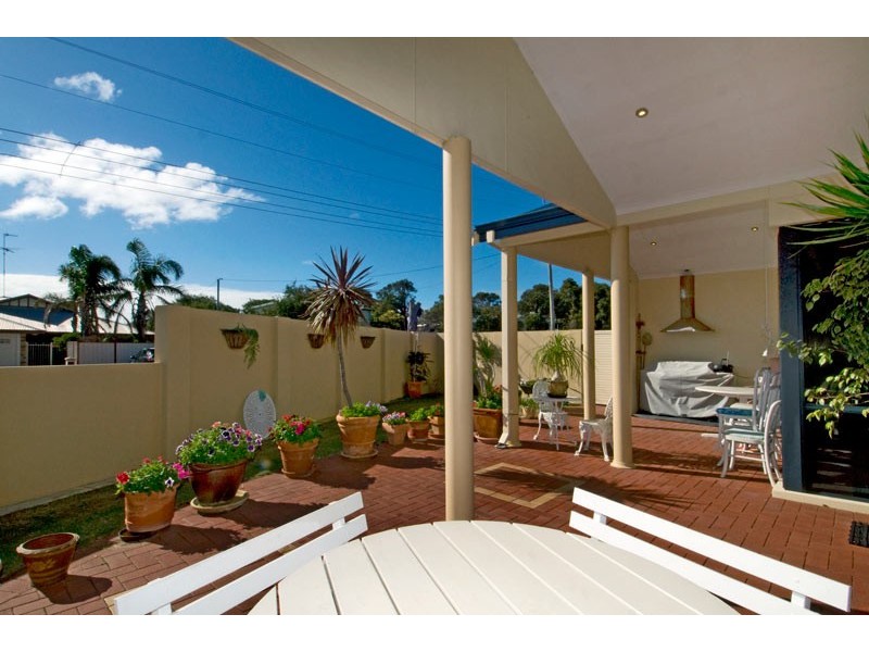 1 Kambalda Street, Dawesville WA 6211