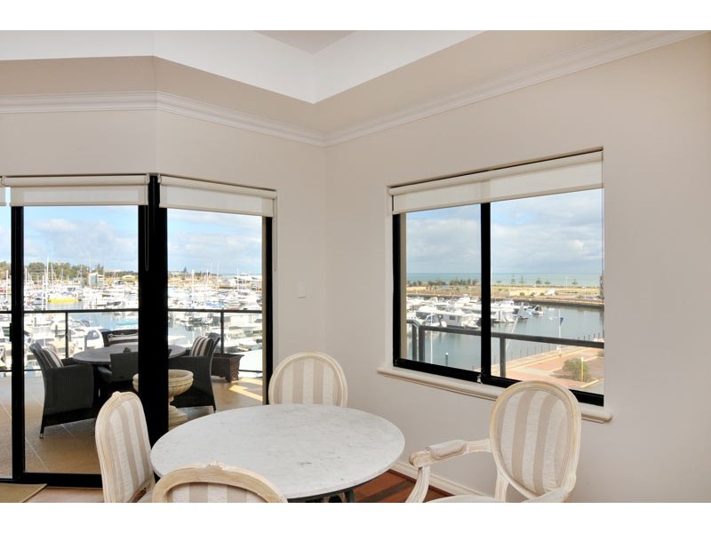 45/37 Dolphin Drive, Mandurah WA 6210