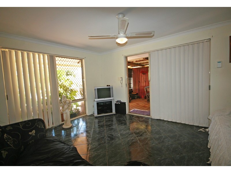 24 Coodanup Drive, Coodanup WA 6210