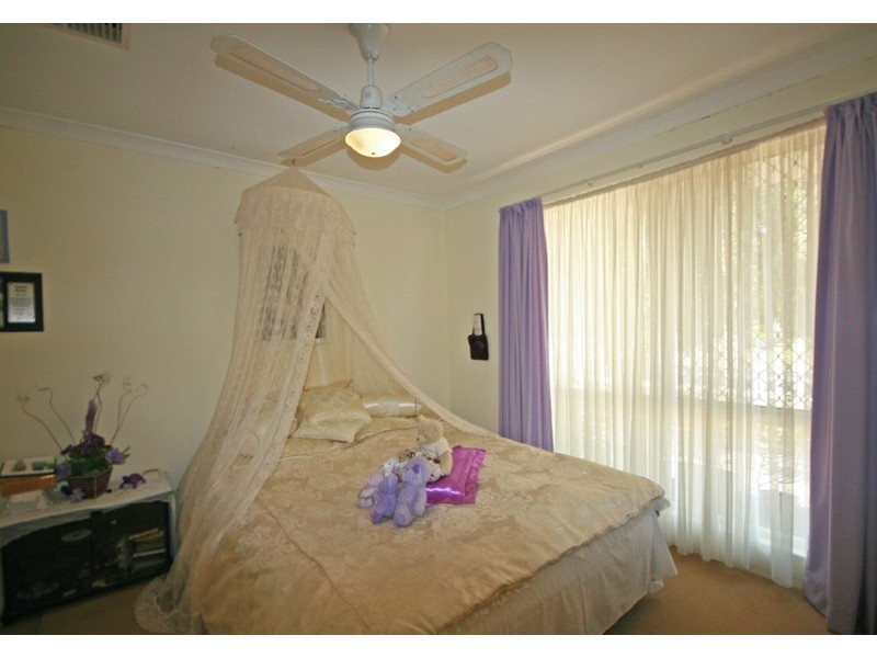 24 Coodanup Drive, Coodanup WA 6210