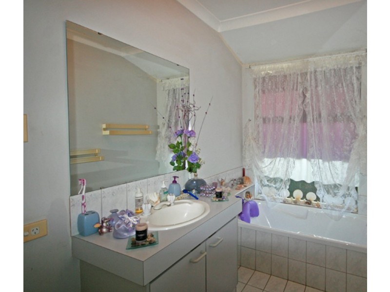 24 Coodanup Drive, Coodanup WA 6210