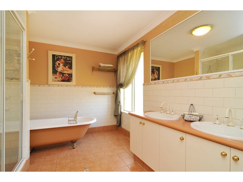 11 Evergreen Loop, Stake Hill WA 6210