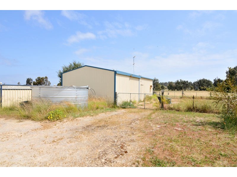 11 Evergreen Loop, Stake Hill WA 6210