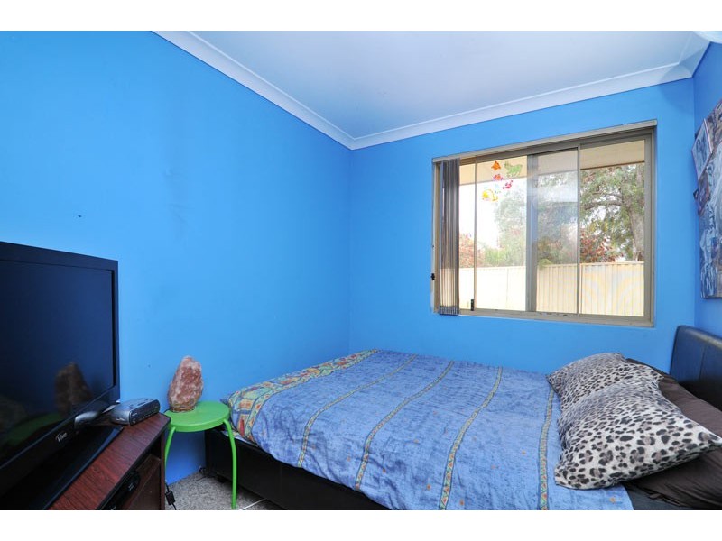 5 Winfield Place, Greenfields WA 6210