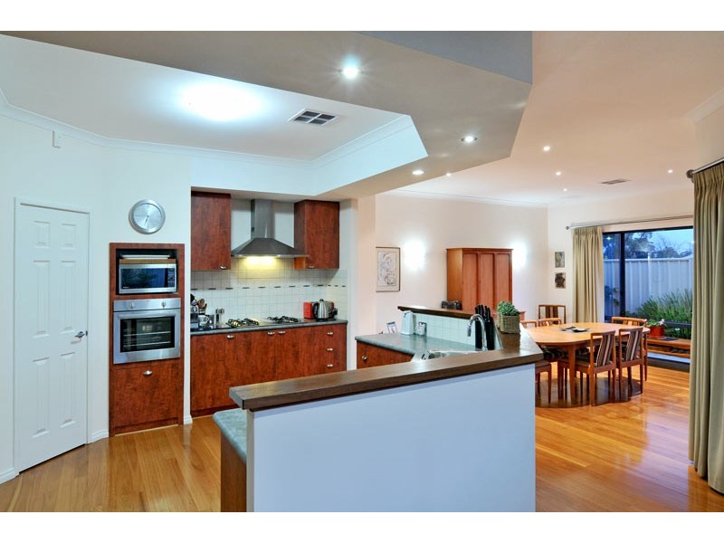 118 Yindana Bvd, Lakelands WA 6180