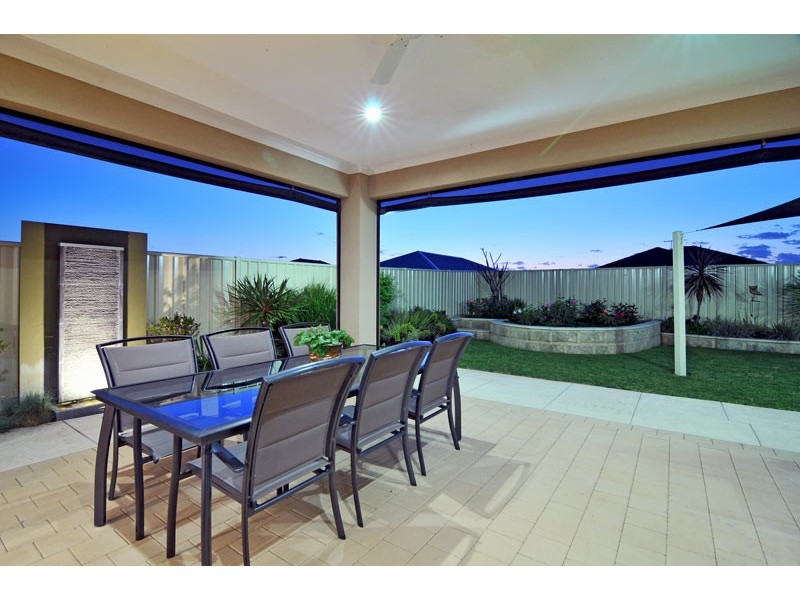 118 Yindana Bvd, Lakelands WA 6180