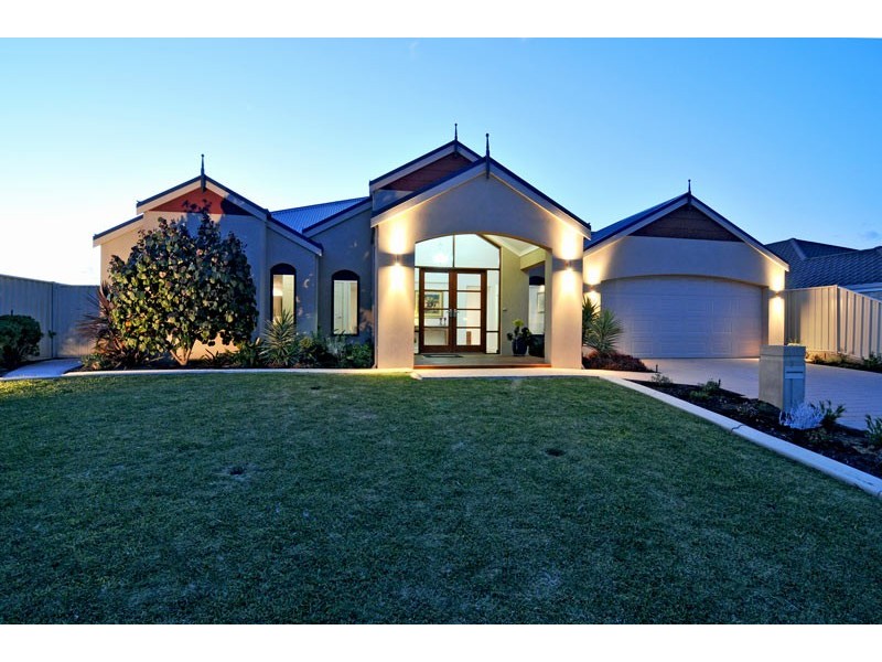 118 Yindana Bvd, Lakelands WA 6180