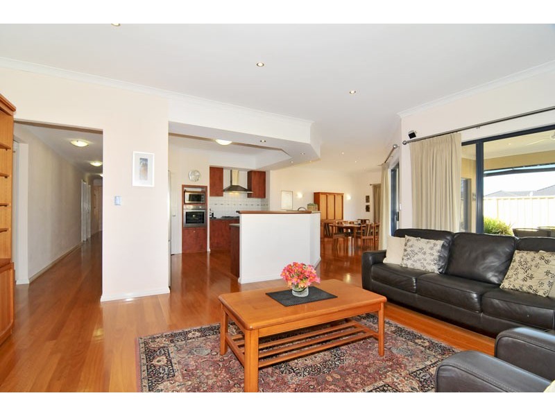 118 Yindana Bvd, Lakelands WA 6180