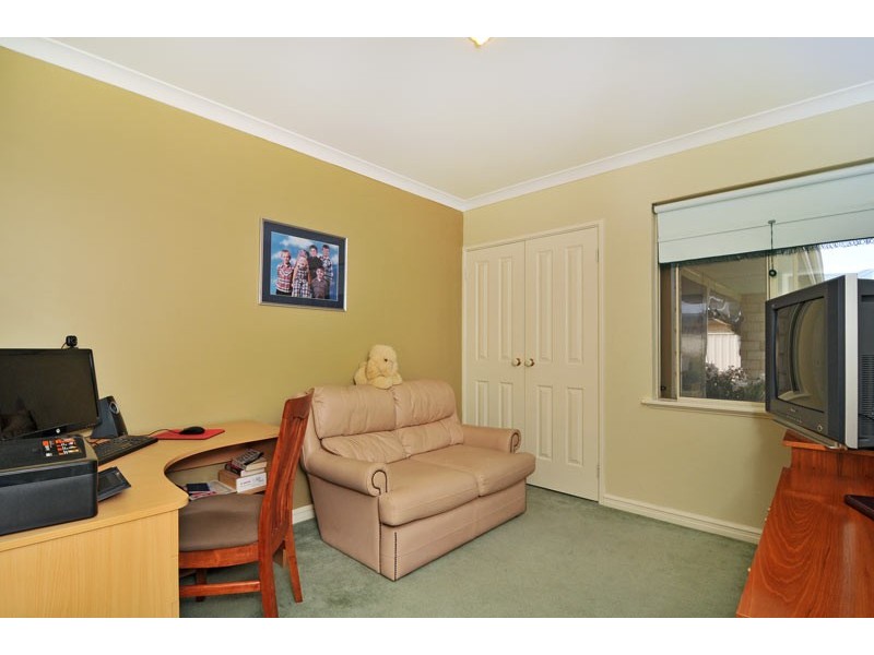 23 Rialto Place, Halls Head WA 6210