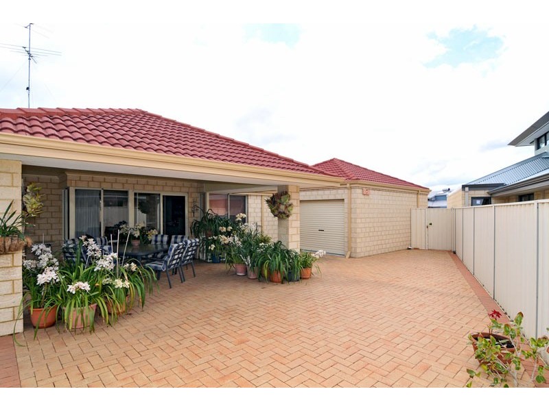 23 Rialto Place, Halls Head WA 6210