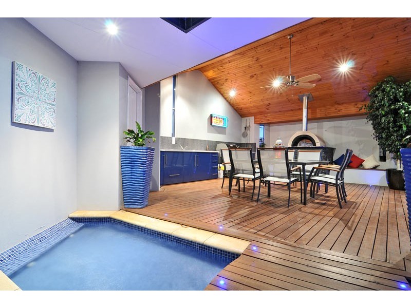 4 Orion Road, Silver Sands WA 6210