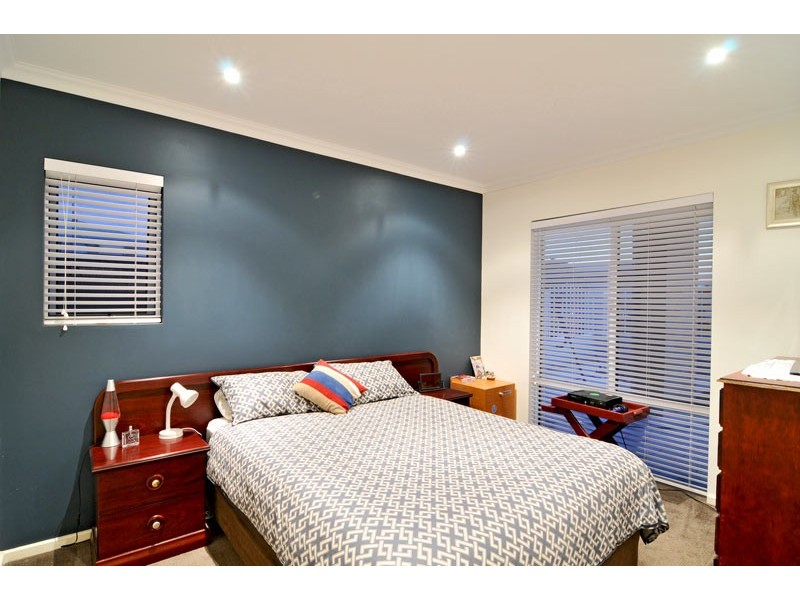 4 Orion Road, Silver Sands WA 6210