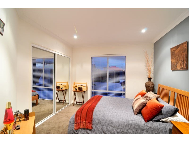 4 Orion Road, Silver Sands WA 6210