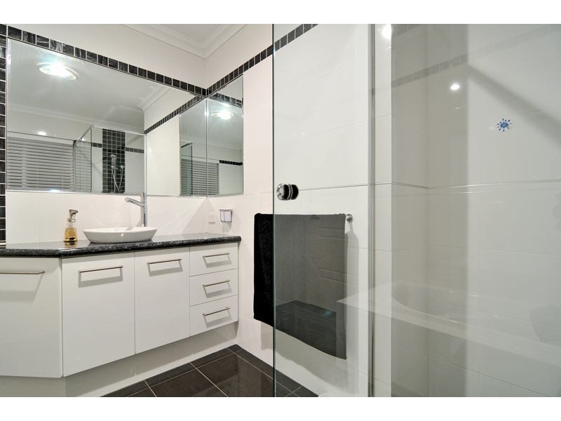 4 Orion Road, Silver Sands WA 6210