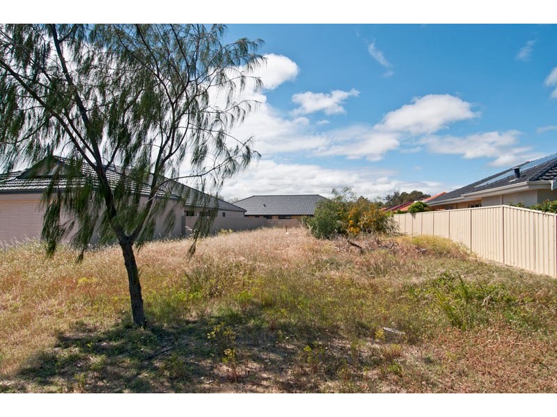 76 Caspian Drive, Wannanup WA 6210