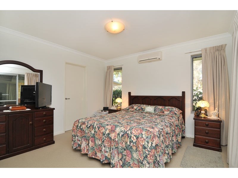 8 Mallee Close, Wannanup WA 6210