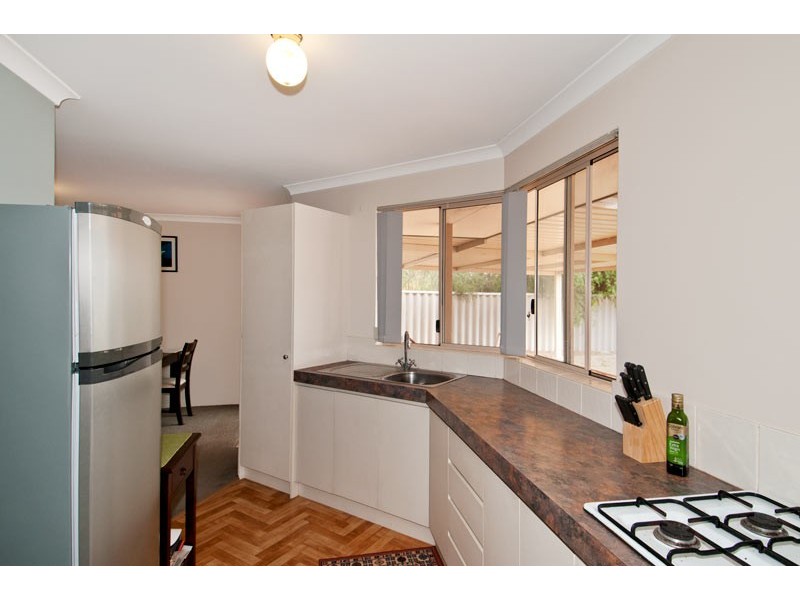 98 Waldron Boulevard, Greenfields WA 6210