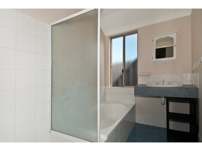 98 Waldron Boulevard, Greenfields WA 6210