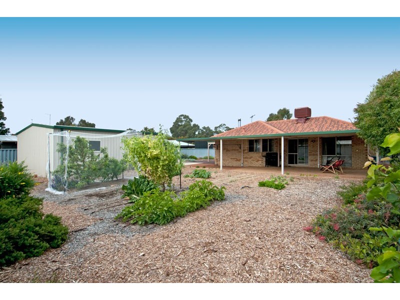 98 Waldron Boulevard, Greenfields WA 6210