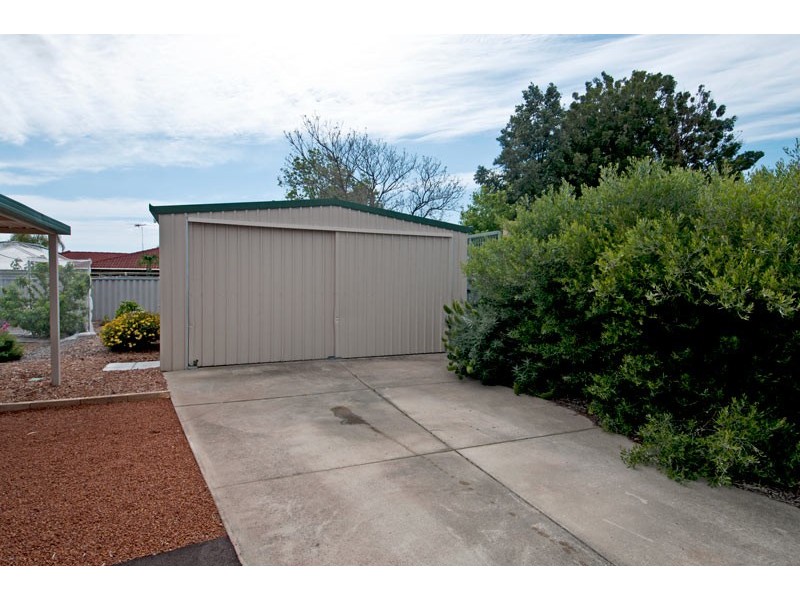 98 Waldron Boulevard, Greenfields WA 6210