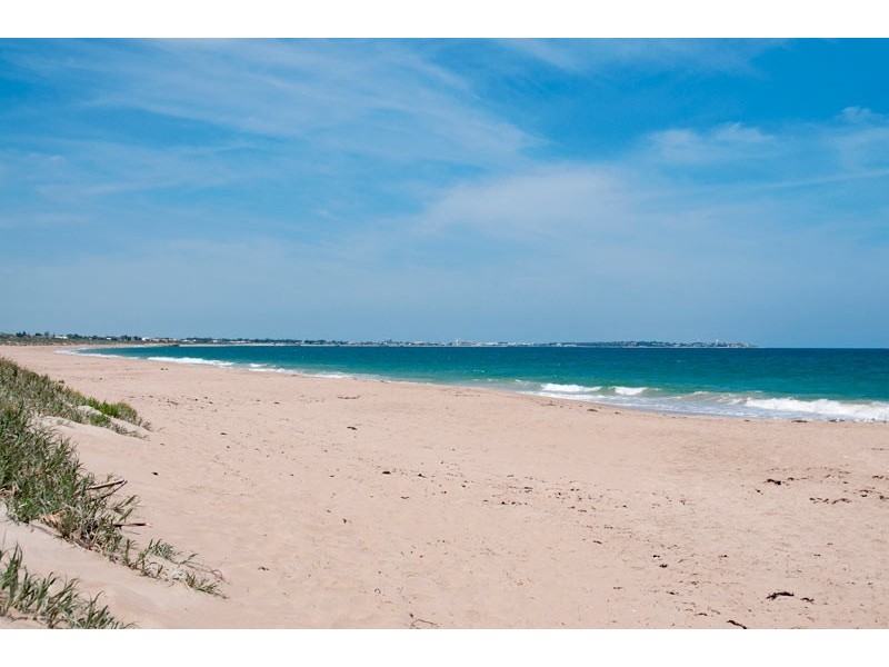 3 Cingalee Drive, Madora Bay WA 6210