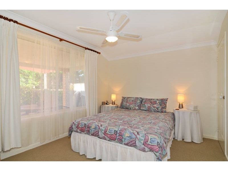 7 Admiralty Crescent, Halls Head WA 6210