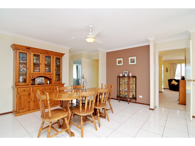 2 Nettle Place, Halls Head WA 6210