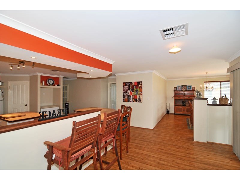 16 Meadow Lane, Pinjarra WA 6208