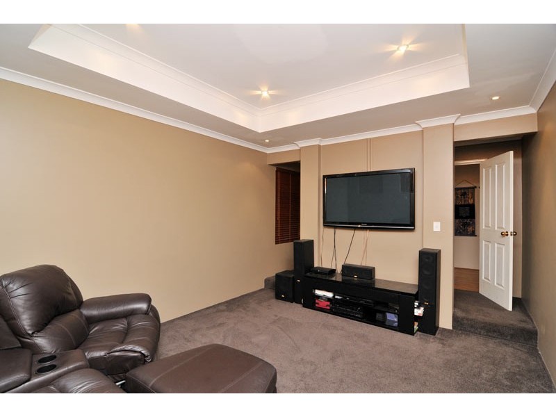 16 Meadow Lane, Pinjarra WA 6208