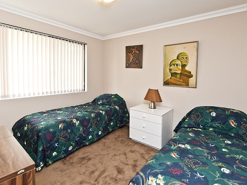 12 Campion Fairway, Lakelands WA 6180