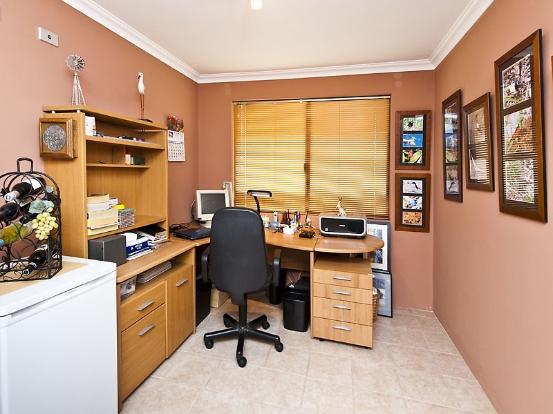 12 Campion Fairway, Lakelands WA 6180